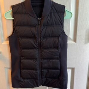 Black Lululemon puffer Vest